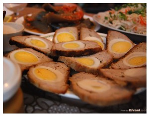 Givani.net - Food Photo • Еда фото - Колбаса с яйцами